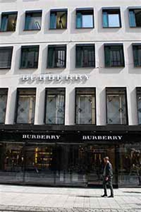 burberry münchen öffnungszeiten|Burberry Öffnungszeiten in München, Perusastraße 1.